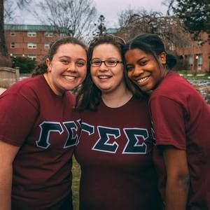 Meet your Posher, Kristen